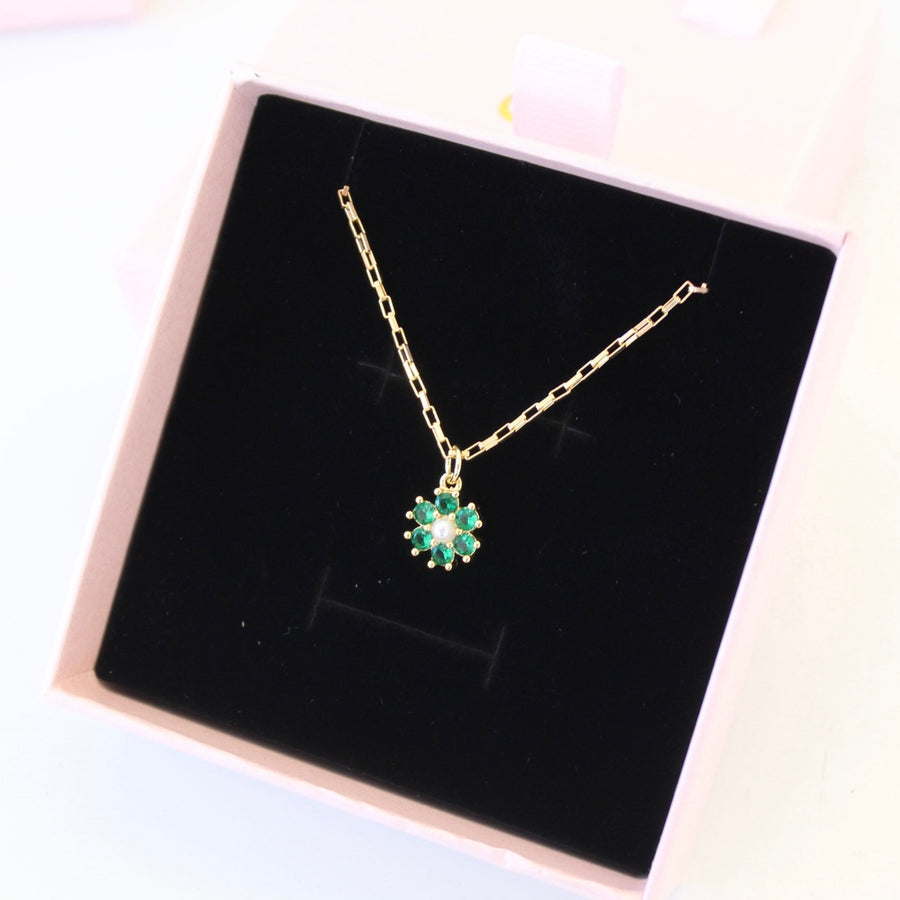 Flor de Esmeralda Necklace