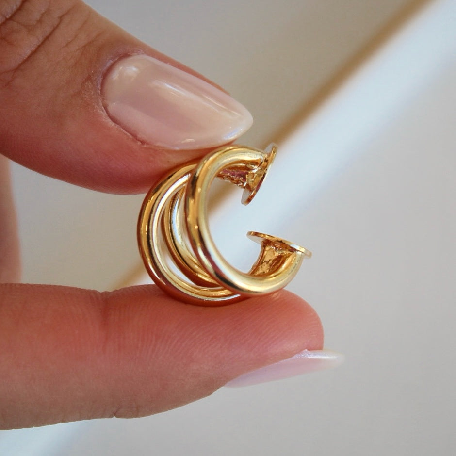 Oro Crush  Ear cuff