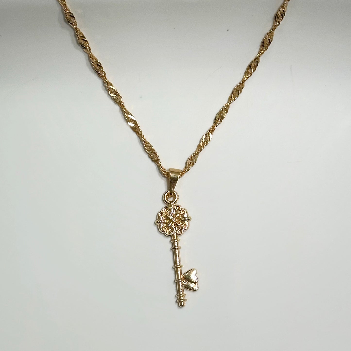 Key of love Necklace