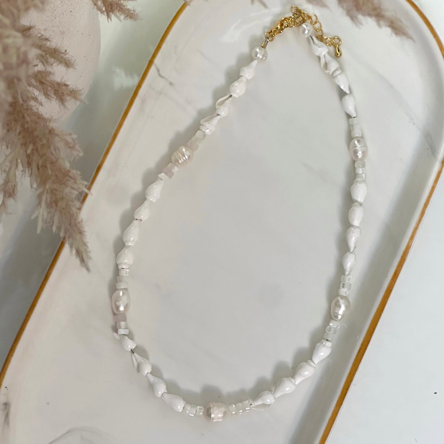 Seashell & pearls Necklace