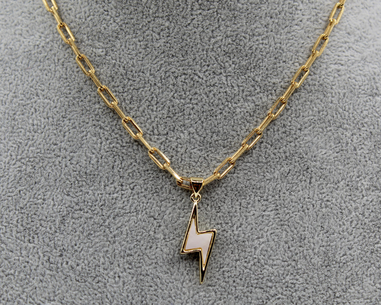 Ray Necklace